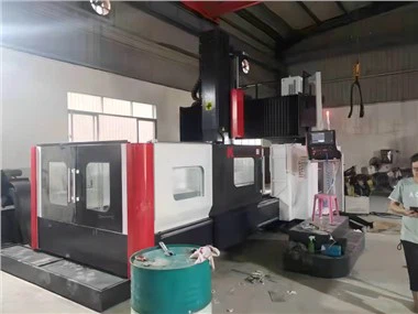 CNC Gantry tipidagi ishlov berish markazi