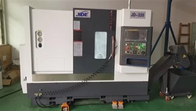 CNC torna mashinasi Frezeleme CNC Torna Tegirmon markazi